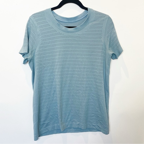 Lululemon Breeze By Short Sleeve Squad Tee Cascade Blue Size 6 - Picture 8 of 9